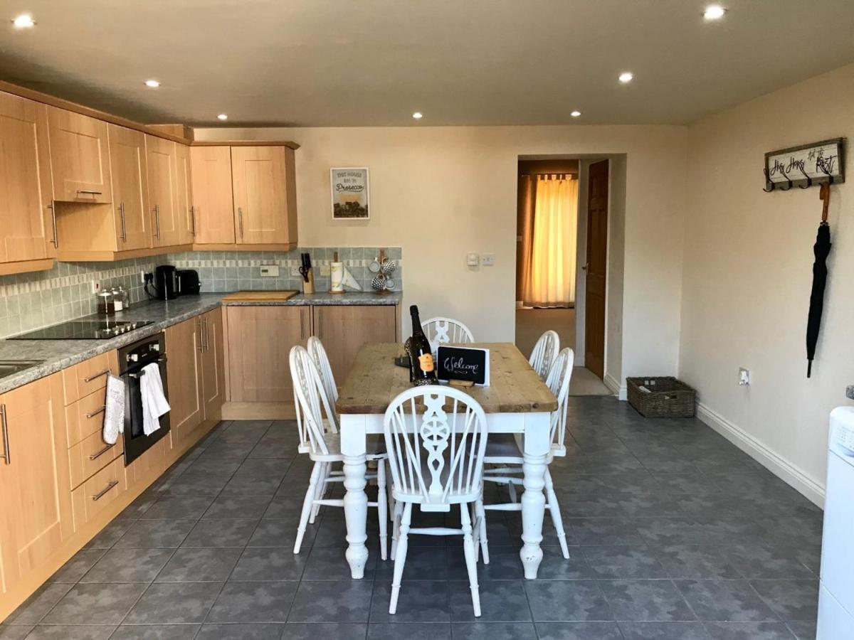 Westwood Barn Holiday Let Brough Sowerby Ngoại thất bức ảnh
